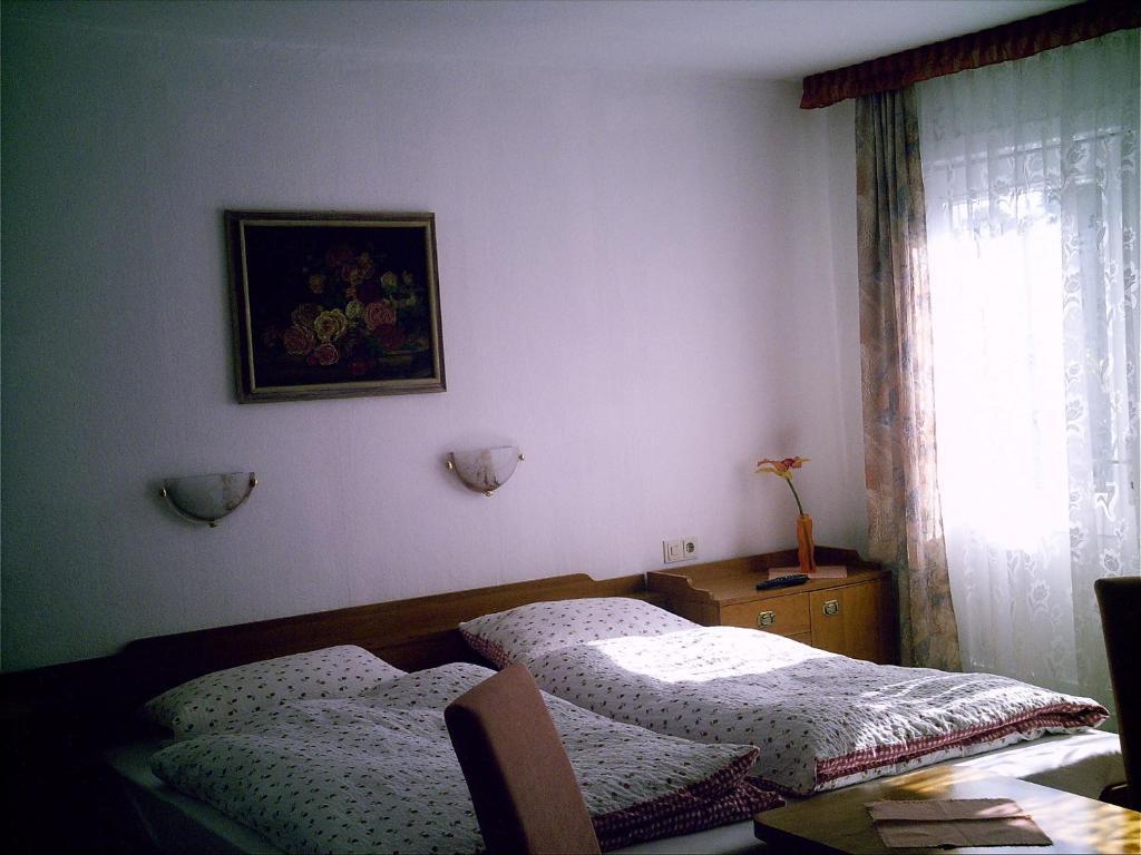 巴特皮尔蒙特 Altes Zollhaus旅馆 客房 照片